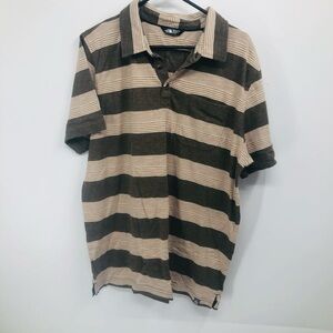 North face brown‎ and tan polo with front pocket and buttons size XL